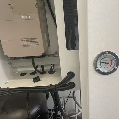 Système de génération de gaz oxygène à efficacité énergétique avec pression de sortie réglable